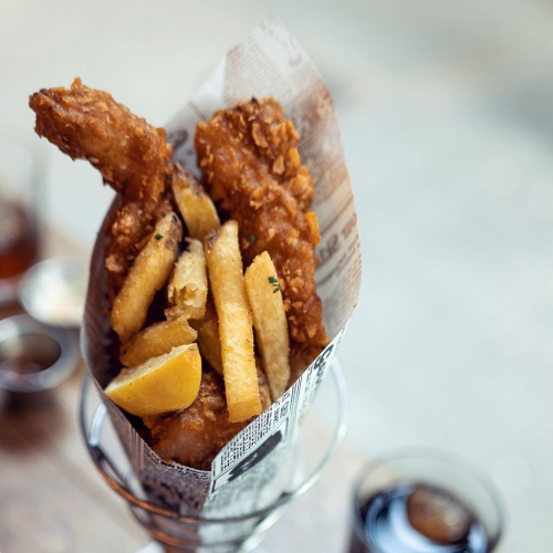 fish with chips in a cup