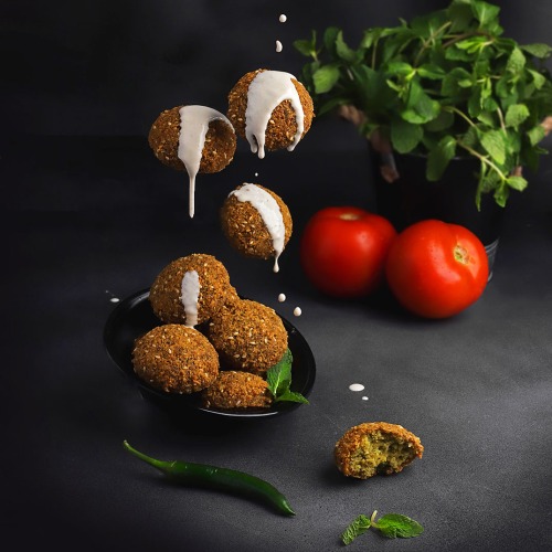 falafel with vegetables