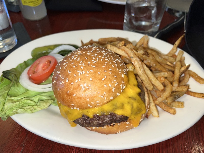 Hugo's frog bar and fish house , cheese burger with fries