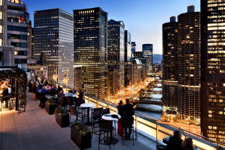 LH Rooftop restaurant in Chicago, IL