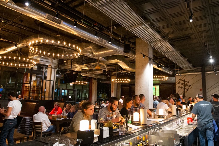 Smylie Brothers Brewing restaurant in Evanston, IL