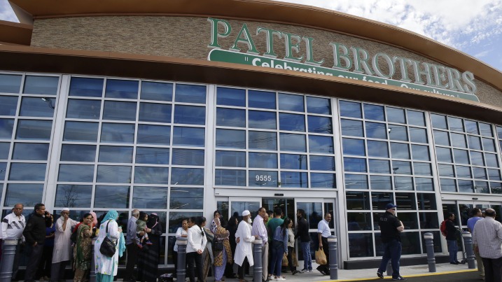 Patel Brother Indian marketplace in Chicago