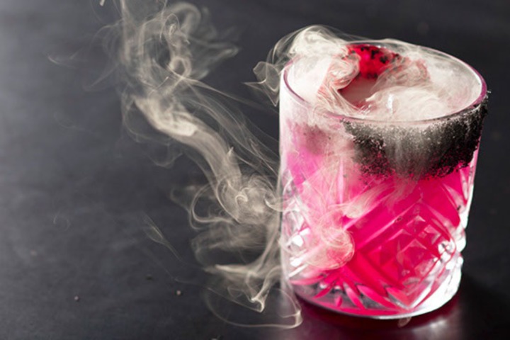 Yard House Pink Dragon drink