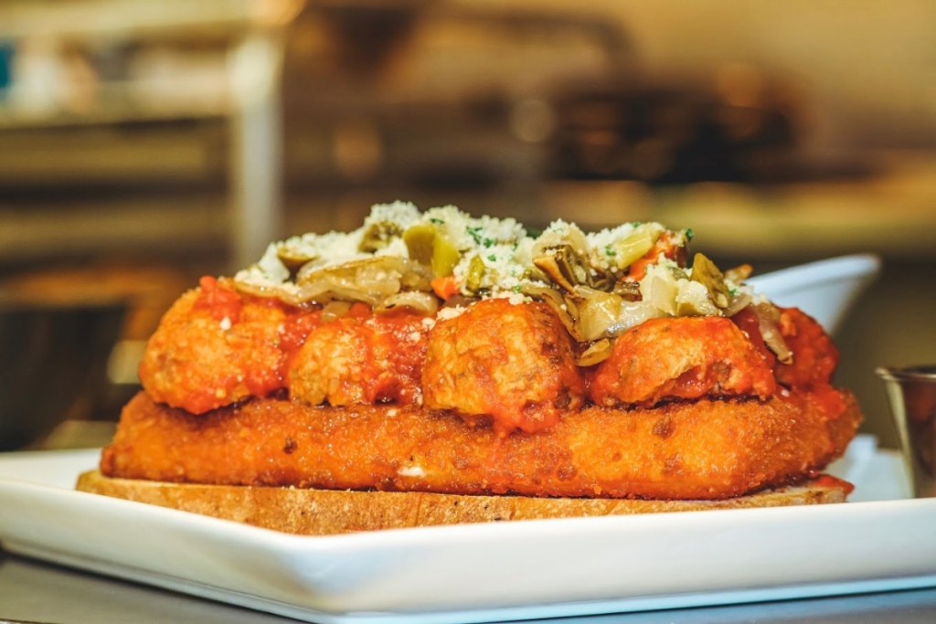 Hopsmith Chicago Review Interior, Photos, & More Just Eat Up!